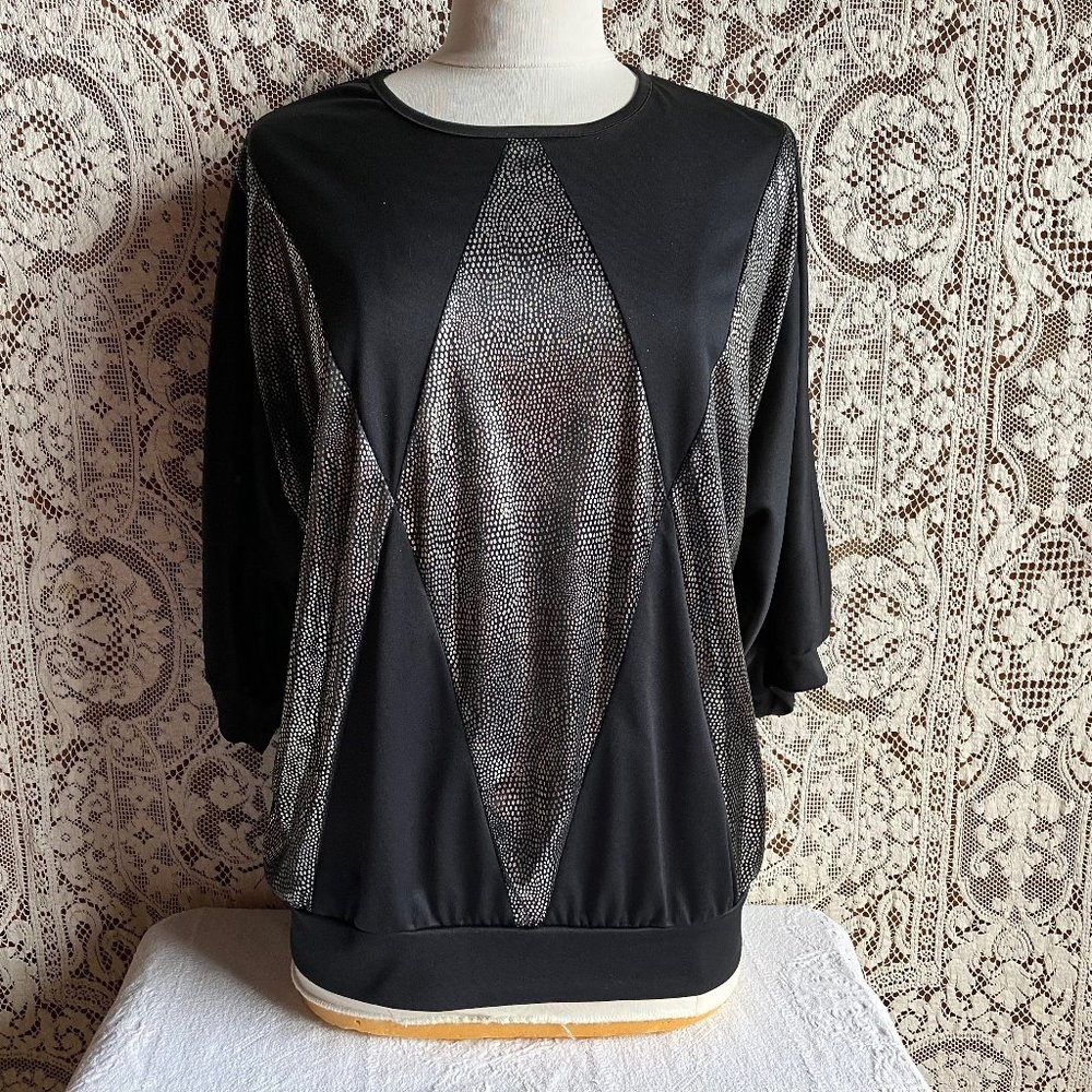 1980s Black & Metallic Loose Fitting Pullover Top